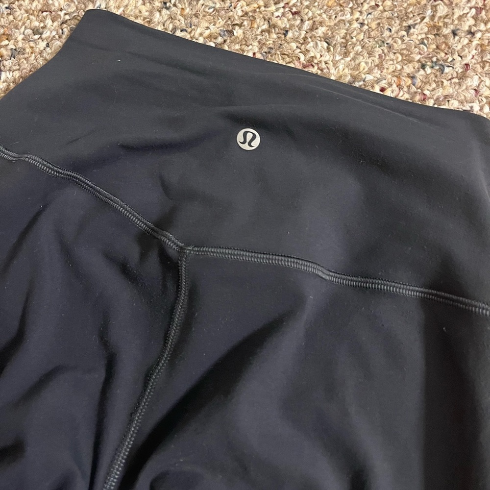Dark Gray Lululemon Cropped Aligns